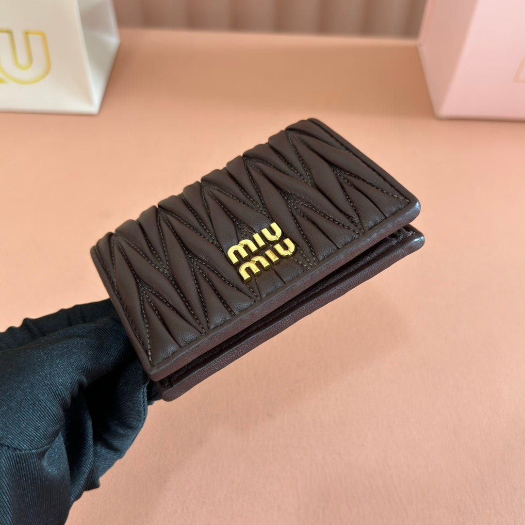 SMALL MATELASSÉ NAPPA LEATHER CARD HOLDER DARK BROWN